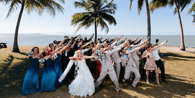 TOP-25 Funny Large Group Photo Ideas - RetouchMe