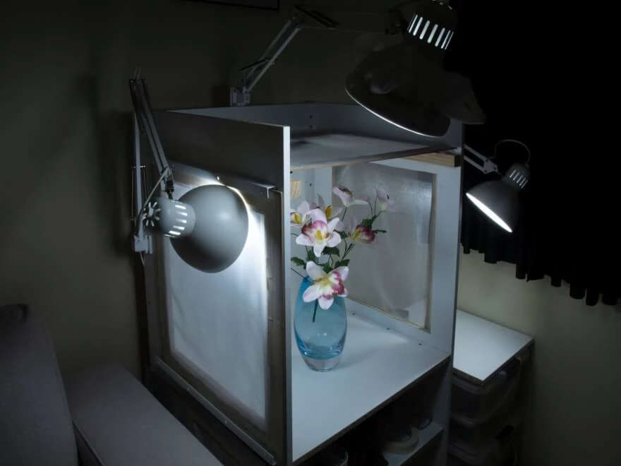 How to make a DIY light box