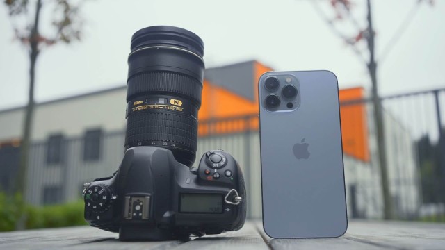 Phone vs Camera: A Comparison of Image Quality, Features and Performance
