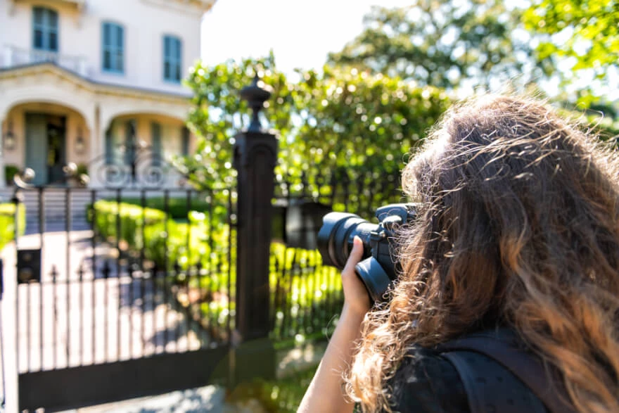 How to take real estate photos: photography tips